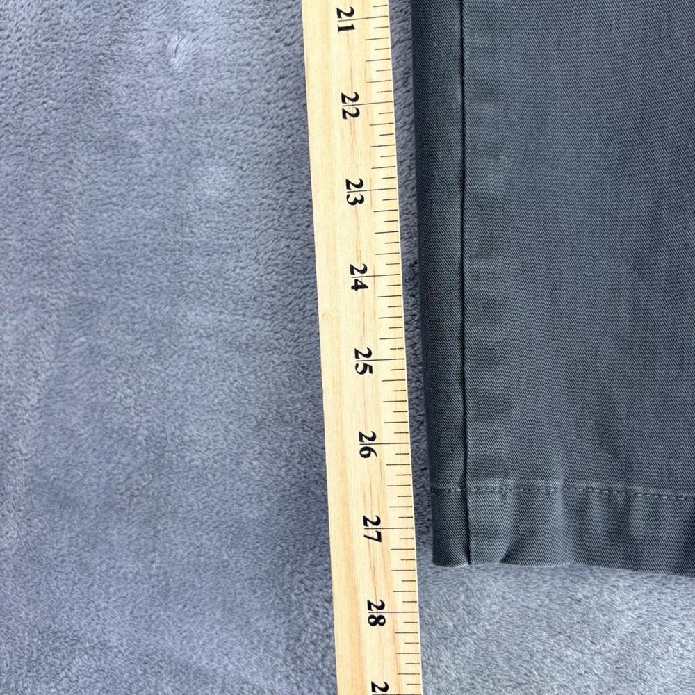 Dockers Mens 36x30 Gray Smart 360 Flex Straight Leg Flat Front Pants Chinos Work